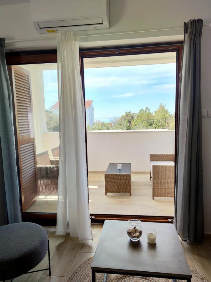 Apartments Leticia Vrsi Zewnętrze zdjęcie