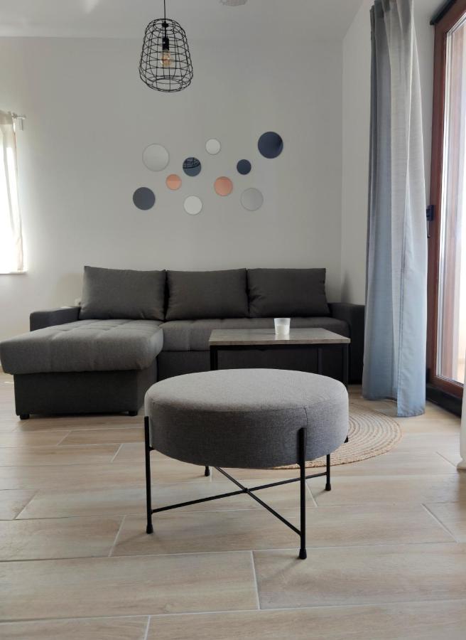 Apartments Leticia Vrsi Zewnętrze zdjęcie