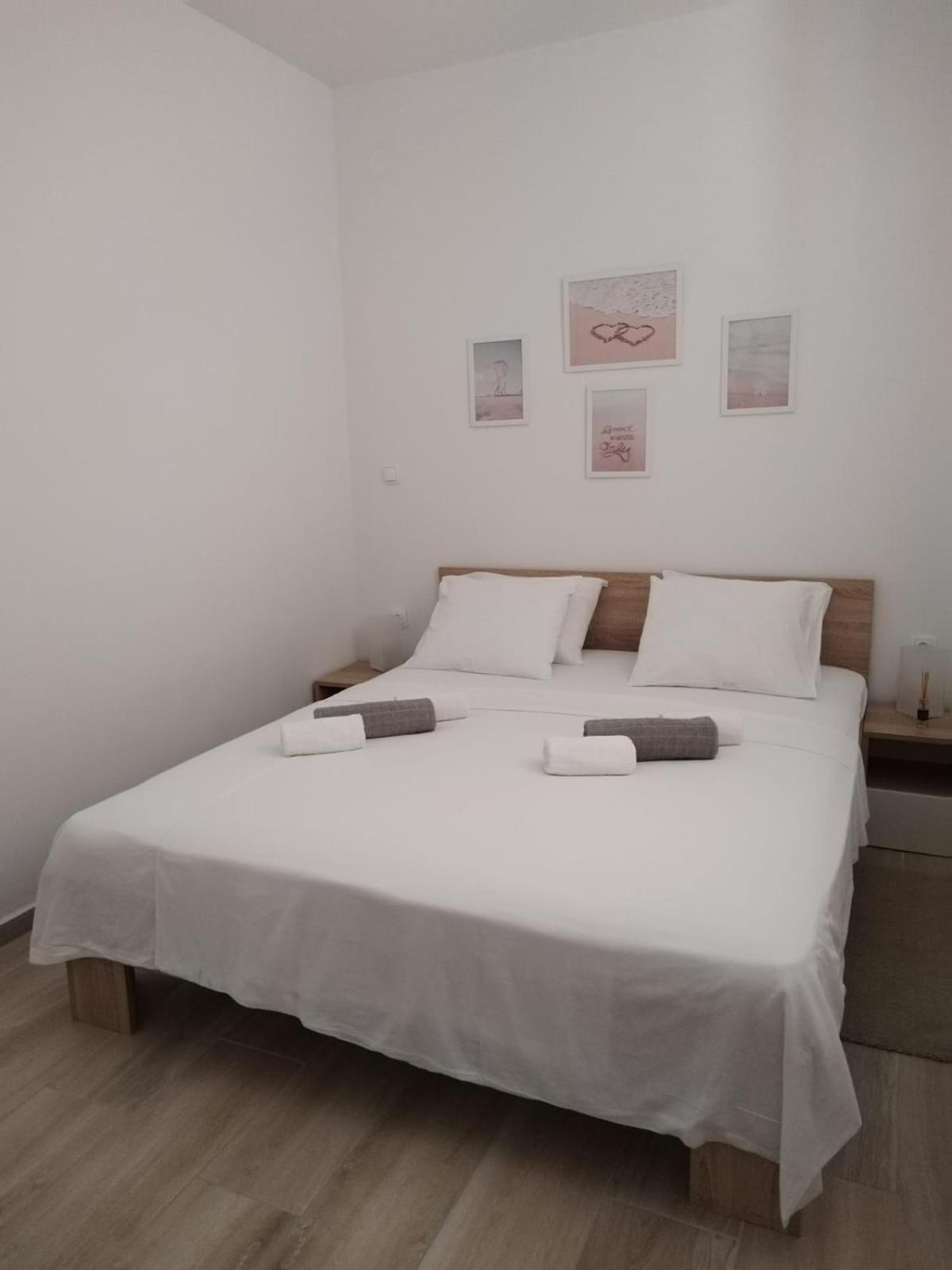 Apartments Leticia Vrsi Pokój zdjęcie